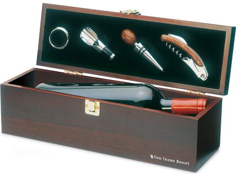 Wine set in wine box