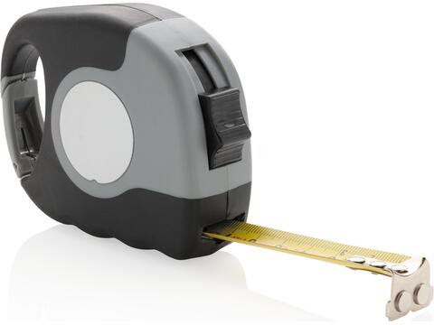 Measuring tape with carabiner