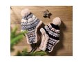 Bonnet avec caches-oreilles 12