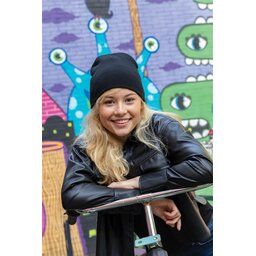 Impact AWARE™ klassieke beanie with Polylana®-gedragen